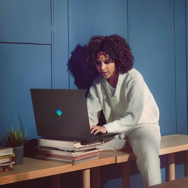 Gamingowy laptop Omen HP 17-ck2781ng / 7N1B6EA / Intel i9-13 / 32GB / SSD 1TB / RTX 4080 / QHD / 240Hz / Win 11 / Czarny