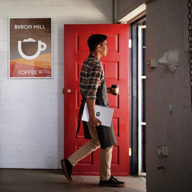 Laptop HP ProBook 445 G9 / 6C5L4UC / AMD Ryzen 7 / 16GB / SSD 256GB / AMD Radeon / FullHD / Win 11 Pro / Srebrny