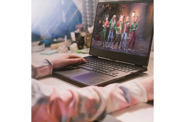 Gamingowy Laptop Omen HP 16-n0033dx / 6G0K5UA / Ryzen 7 / 16GB / SSD 1TB / RX 6650M / FullHD / 144 Hz / Win 11 / Czarny