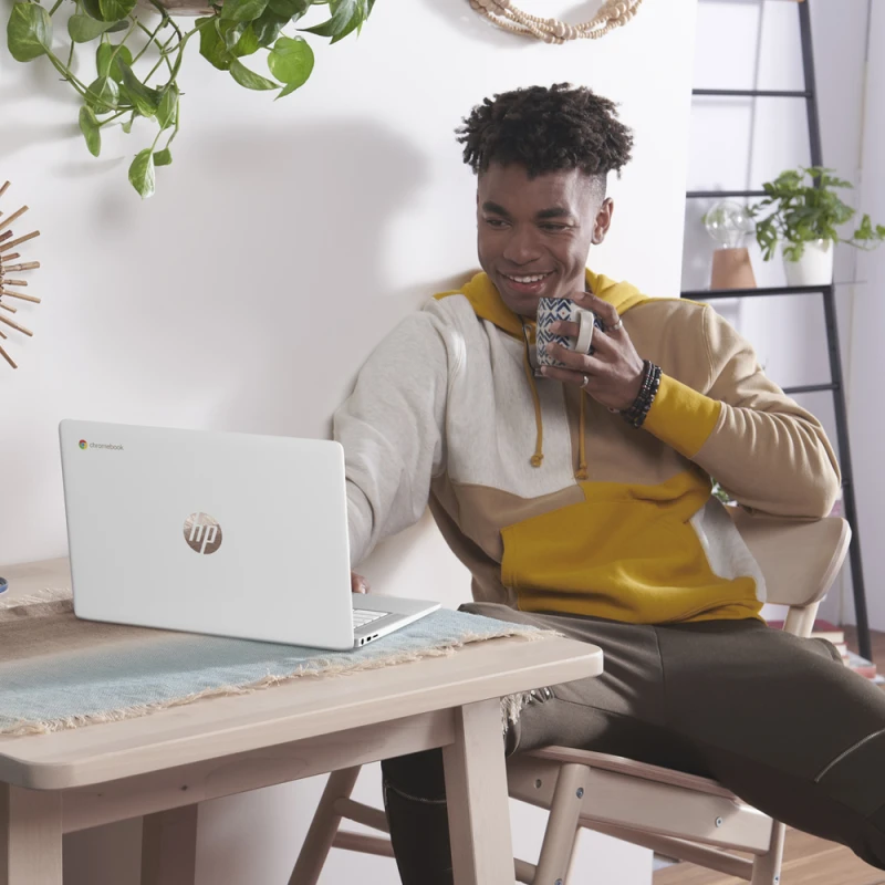 HP Chromebook 14a-na0009na / 6W7L6EA / Intel N4120 / 4GB / eMMC 64 GB / Intel UHD / FullHD / Chrome OS / Biały