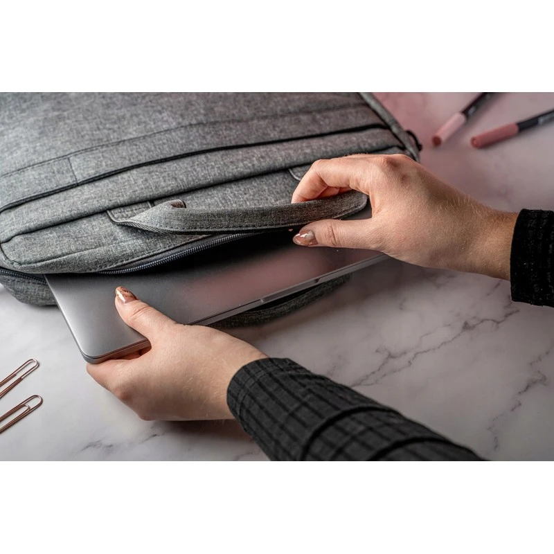 Nowoczesna ciemnoszara szara torba na etui na laptopa od 15,6" do 17"