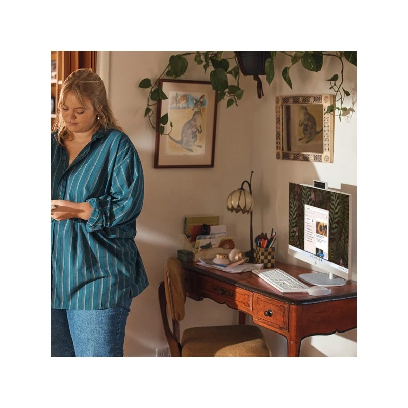 Komputer All in One HP 27-cr0024na / 8D6W5EA / Intel i7-13 / 16GB / SSD 1TB / Intel Xe / FullHD / Win 11 / Biały