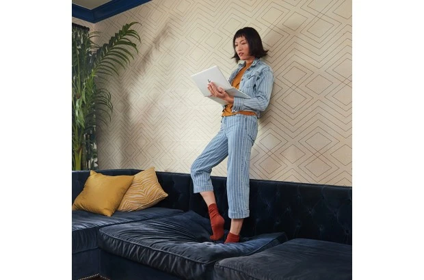 Laptop HP 14-em0005na / 800Q2EA / AMD Ryzen 7 / 8GB / SSD 1TB / AMD Radeon / FullHD / Win 11 / Srebrny