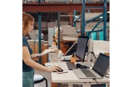 Laptop HP ProBook 450 G10 / 822P5UT / Intel i7-13 / 16GB / SSD 512GB / Intel Xe / FullHD / Win 11 Pro / Srebrny