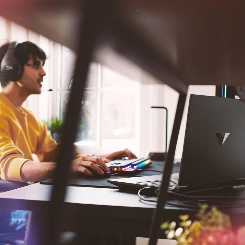 Laptop gamingowy HP Victus 15-fa1003nw / 9R832EA / Intel i5-12 / 16GB / SSD 512GB / Nvidia RTX 4050 / FullHD / 144Hz / FreeDos