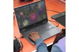 Laptop gamingowy Omen HP 15-en1000nq / 3A9E8EA / AMD Ryzen 9 / 16GB / SSD 1TB / RTX 3070 / QHD / 165Hz / FreeDos