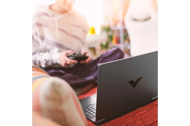 Laptop do gier Victus HP 15-fb0010ni / 6E1C1EA / AMD Ryzen 5 / 16GB / SSD 512GB / GTX 1650 / FullHD / Win 11 Pro