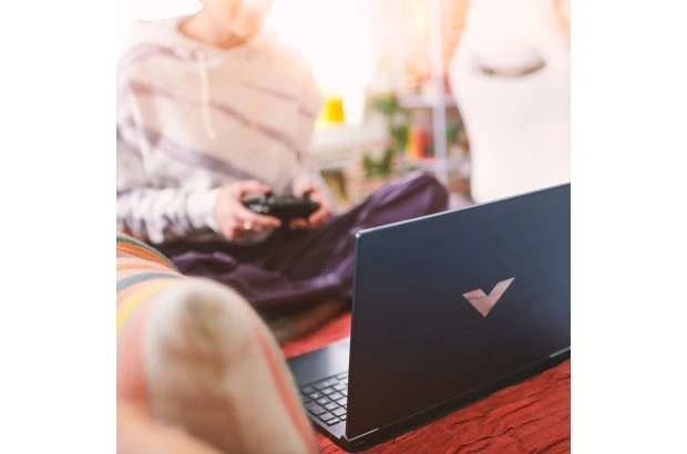 Laptop dla gracza Victus HP 15-fb1107nq / 99V16EA / AMD Ryzen 5 / 16GB / SSD 1TB / RTX 2050 / FullHD / 144Hz / FreeDos