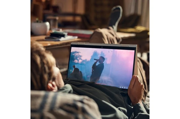 Laptop 2w1 HP Envy x360 15-fe0013dx / 7H9Y2UA / Intel i5-13 / 8GB / SSD 512GB / Intel Xe / FullHD / Dotyk / Win 11 / Srebrny