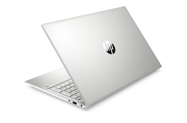 Laptop HP Pavilion 15-eh3000 / 794P2AV / AMD Ryzen 7 / 16GB / SSD 512GB / AMD Radeon / FullHD / Win 11 / Srebrny