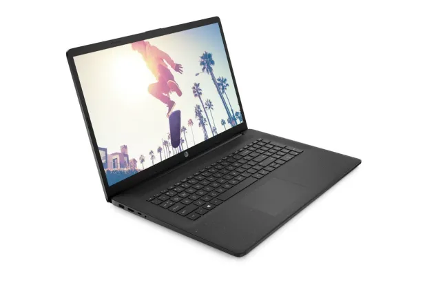 Laptop HP 17T-CN300 / 9Z8U9U8 / Intel i5-13 / 32GB / SSD 2TB / Intel UHD / HD+ / Win 11