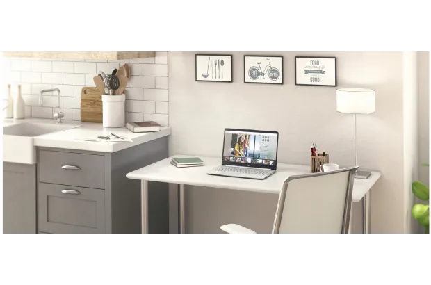 Laptop HP Pavilion 15-eg3000ca / 7P9V0UA / Intel i3-13 / 8GB / SSD 512GB / Intel Xe / FullHD / Win 11 / Srebrny