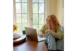 Laptop HP Chromebook 15a-nb0003ca / 975D0UA / Intel i3-N305 / 8GB / eMMC 128GB / Intel UHD / FullHd / Chrome OS / Srebrny