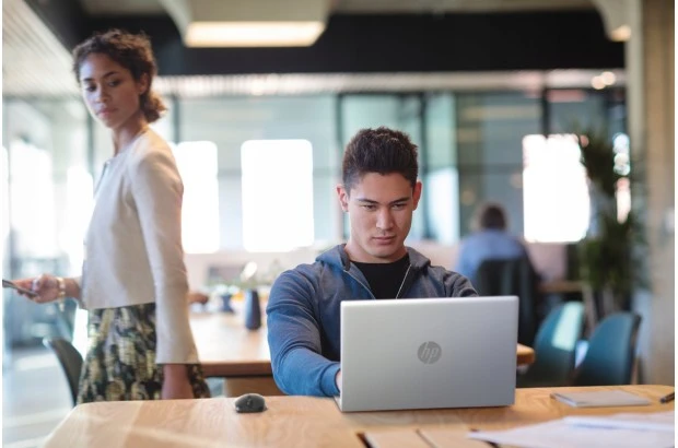 Laptop HP ProBook 640 G5 i5 16GB 512GB SSD w10 pro 8ZU38UP