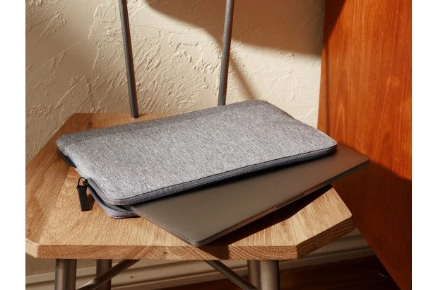 Targus Etui na laptopa Targus CityLite 15" MacBook szara (TSS976GL)