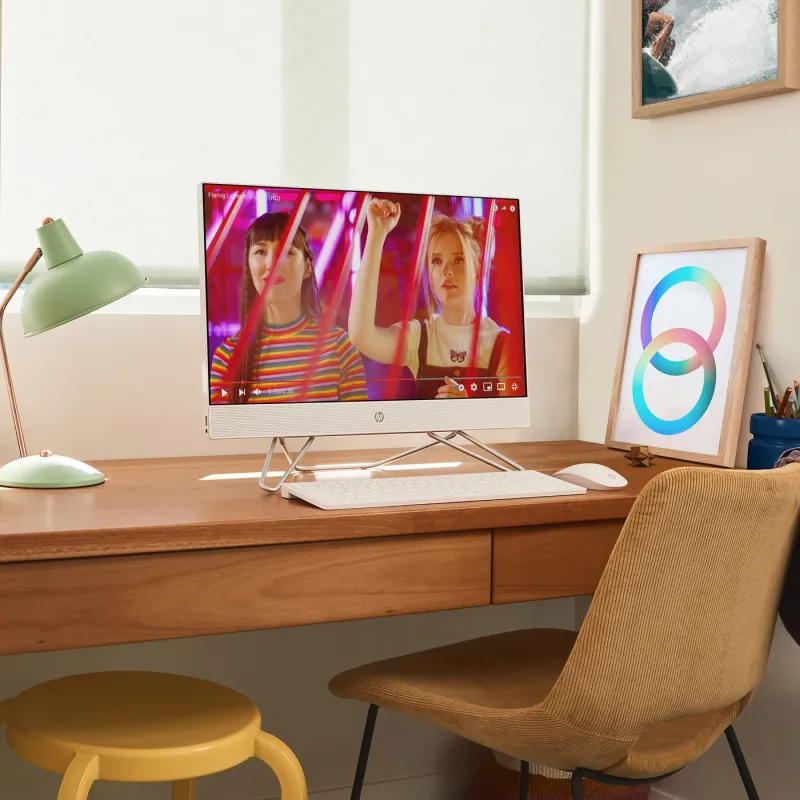 All in One HP 24-cb1000na / 6L2W8EAR / Intel i3 / 16GB / SSD 512GB / Intel UHD / FullHD / Win 11 / Biały