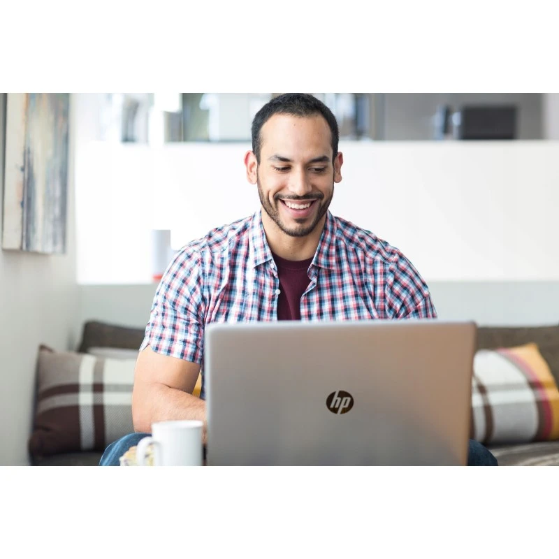 Laptop HP 17-CN Intel i5 SSD 512GB FHD 16GB Win11 3C9N9UA