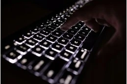 Laptop HP 17-CN i5-11/32GB/ 2TB SSD/ FHD IPS Win11 3C9N9UA