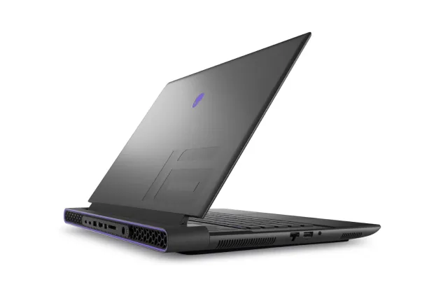 OUTLET Laptop Dell Alienware m16 R1 Core i9-13900HX / 1TB SSD / 64GB / NVIDIA RTX 4080 / 16" QHD+