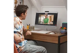 Komputer All in One HP Pavilion 24-ca2000nl / 7X926EA / Intel i7-13 / 32GB / SSD 2TB / Intel Xe / FullHD / Win 11 / Biały