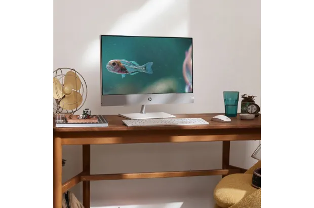 Komputer All in One HP Pavilion 24-ca2000nx / 8F8P6EA / Intel i7-13 / 32GB / SSD 2TB / Nvidia GTX1650 / FullHD / Win 11 / Biały