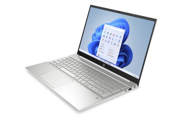 Laptop do pracy HP Pavilion 15-eg300 / 8Y3G5U8 / Intel i7-13 / 32GB / SSD 2TB / Intel Xe / FullHD / Win 11 / Biały