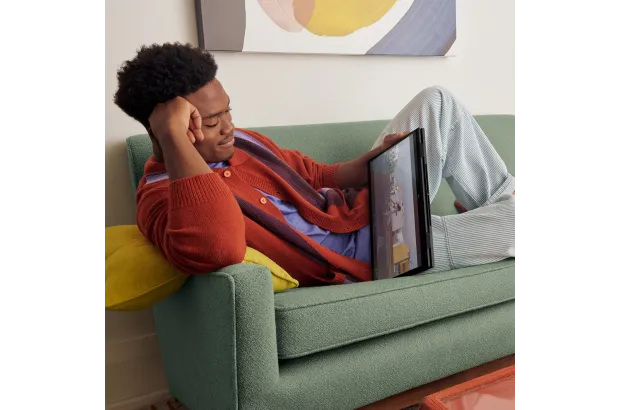 OUTLET  HP ENVY x360 15m-eu0043dx / 4N6R2UAR / AMD Ryzen 7 / 16GB / SSD 512GB / Radeon / FullHD / Dotyk / Win 11 / Czarny