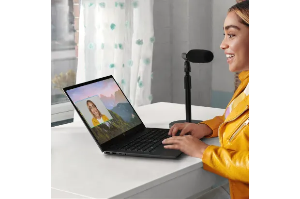 OUTLET HP ENVY x360 15m-eu0043dx / 4N6R2UA / AMD Ryzen 7 / 16GB / SSD 512GB / Radeon / FullHD / Dotyk / Win 11 Pro / Czarny