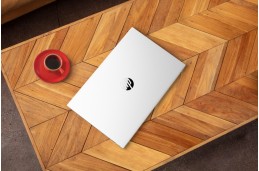 Laptop HP Pavilion 15-eh3004ne / 822S9EA / AMD Ryzen 7 / 16GB / SSD 512GB / AMD Radeon / FullHD / Win 11 / Srebrny