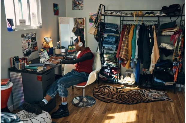 Laptop HP Pavilion X360 14-ek1000nx / 8F1R1EA / Intel Core i7-13 / 16GB / SSD 1TB / Intel Xe / FullHD / Win 11 / Dotyk / Różowy