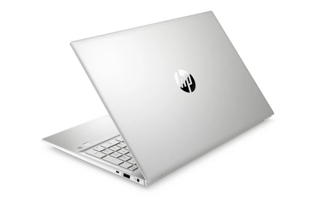HP Pavilion 15-eh3333nw / 9R3C1EA / AMD Ryzen 5 / 16GB / SSD 1TB / AMD Radeon / FullHD / Win 11 / Srebrny