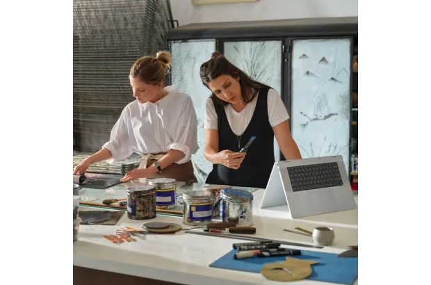 Laptop 2w1 Envy x360 HP 16-ad0023dx / 9S1M4UA / AMD Ryzen 7 / 16GB / SSD 2TB / AMD Radeon / WUXGA / Dotyk / Win 11 / Srebrny