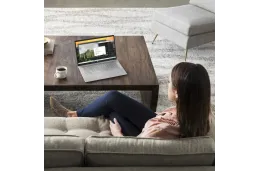 Laptop HP 17-cn4033cl / 9S1M6UA / Core 5 120U / 16GB / SSD 512GB / Intel Graphics / FullHD / Win 11 Pro / Srebrny