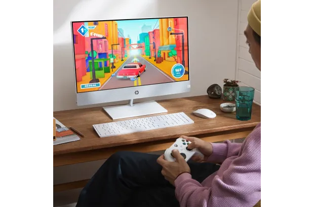 Komputer All in One HP Pavilion 24-ca2170nd / 7N4E0EA / Intel i7-13 / 32GB / SSD 2TB / Nvidia RTX3050 / FullHD / Win 11 / Biały