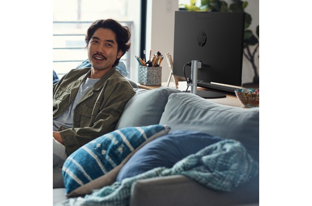 Komputer All in One 24-cr0020ne / 9C9H0EA / Intel i7-13 / 32GB / SSD 2 TB / Intel Xe / FullHD / Dotyk / Win 11 / Biały