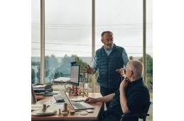 Laptop do pracy HP ProBook 460 G11 / A38EMET / Intel Core 5 / 16GB / SSD 2TB / Intel / WUXGA / Win 11 Pro