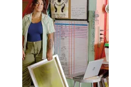 Laptop HP 15-fc0117nw / 94H52EA / AMD Ryzen 5 / 16GB / SSD 1TB / AMD Radeon / FullHD / Win 11 / Srebrny