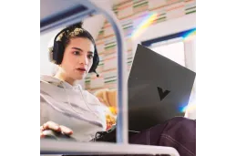 Gamingowy Laptop HP Victus 15-fb2236nw / A58SSEA / AMD Ryzen 7 / 16GB / SSD 512GB / Nvidia RTX 4050 / FullHD / 144Hz / FreeDos