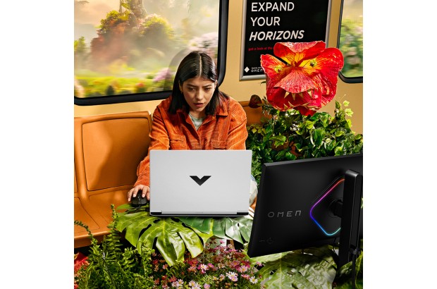 Laptop HP Victus 16-r1154nw / A58TFEA / Intel i7-14 / 16GB / SSD 1TB / Nvidia RTX 4060 / FullHD / 144Hz / FreeDos / Biały