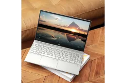 Laptop HP Pavilion 15-eg3900nw / A19U3EA / Intel i5-13 / 16GB / SSD 512GB / Intel Xe / FullHD / Win 11 / Srebrny