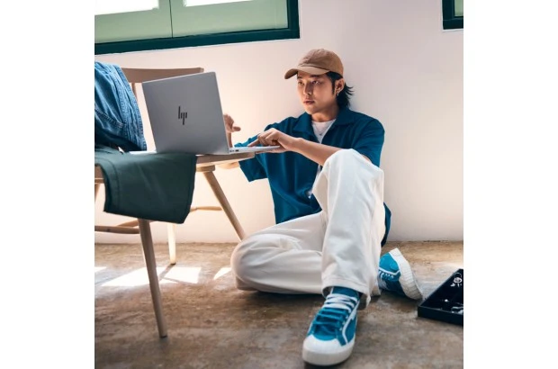 Laptop HP Pavilion Plus 14-ew1054nw / A01F5EA / Intel Core Ultra 5 / 16GB / 512 GB / Intel Arc / 3K OLED / 120Hz / Win 11