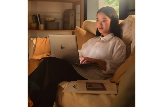 Laptop 2w1 HP Envy X360 14-fc0094nw / A01FHEA  / Intel Ultra 5 / 16GB / SSD 512GB / Intel Graphics / 2.8K / Dotyk / Win 11