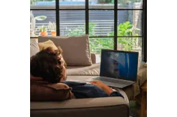 Laptop HP Pavilion 16-af0064nw / A01FZEA / Intel Ultra 5 / 16GB / SSD 1TB / Intel Graphics / WUXGA / Win11 / Srebrny