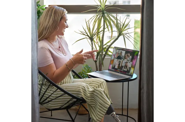 Laptop HP Pavilion 16-af0064nw / A01FZEA / Intel Ultra 5 / 16GB / SSD 1TB / Intel Graphics / WUXGA / Win11 / Srebrny