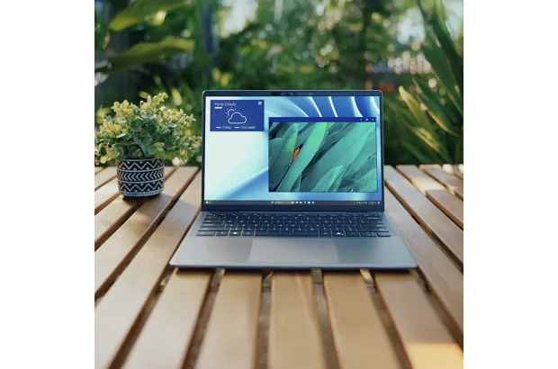 Laptop DELL Inspiron 14 Plus Copilot+ / I7441-SX10838BLU-PUS / Snapdragon X1P / 16GB / SSD 512GB / QHD+ / Dotyk / Win 11