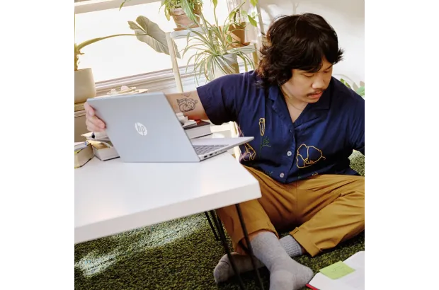 Zestaw Laptop HP 14 / Plecak HP / Mysz / 834W7EA / Intel i3-1315U / 16GB / SSD 512GB / Intel UHD / FullHD / Win 11 / Srebrny