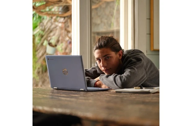 HP Chromebook 14a-nf0203 / A1WS6UA / Intel N100 / 4GB / 128GB USF / Intel HD / HD / Chrome OS / Fioletowy