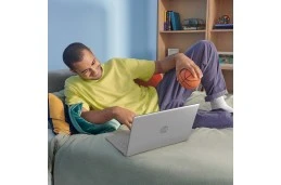 Laptop HP 17-cn0276nr / 9R0P4UA / Intel N6000 / 8GB / SSD 512GB / Intel UHD / HD+ / Win 11 / Srebrny