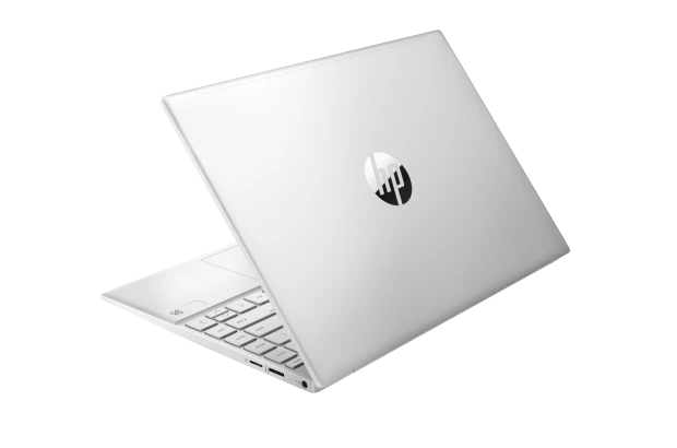 Laptop HP Pavilion Aero 13-be0234nw / 4H3Q9EA / AMD Ryzen 5 / 16GB / SSD 512GB / AMD Radeon / FullHD / Win 11 / Srebrny