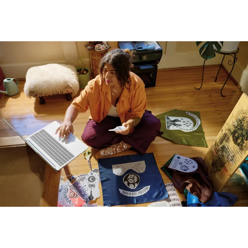 Laptop HP Pavilion 15-fd0013ca / 81U94UA / Intel i3-13 / 16GB / SSD 1TB / Intel Xe / FullHD / Win 11 / Srebrny